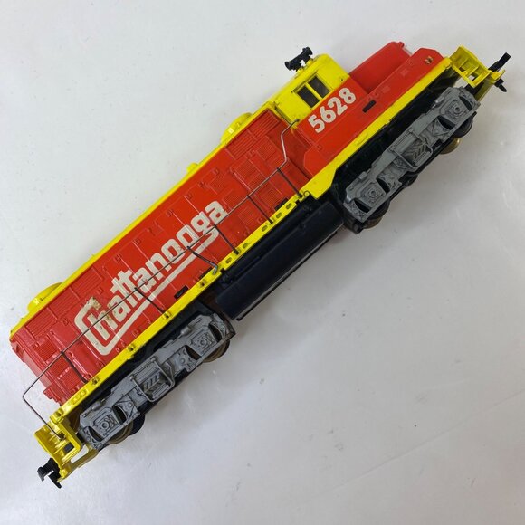 Vintage 90s Tyco HO Scale GP20 Chattanooga 5628 Diesel Locomotive Model Train - Picture 1 of 7